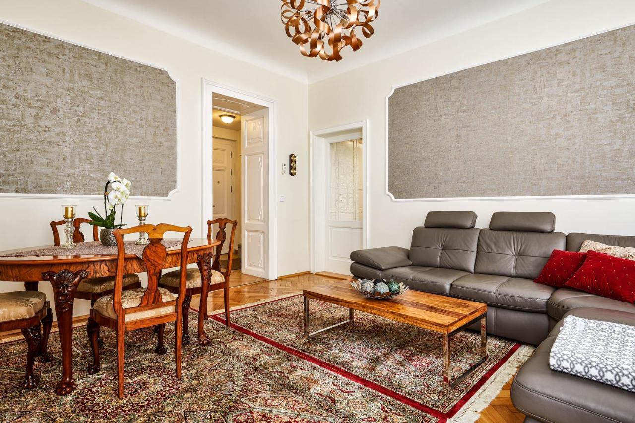 Pragueone Apartment,A/C,Terrace Ngoại thất bức ảnh