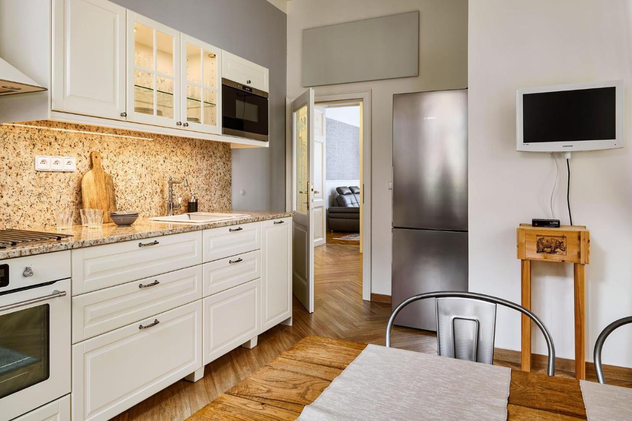Pragueone Apartment,A/C,Terrace Ngoại thất bức ảnh