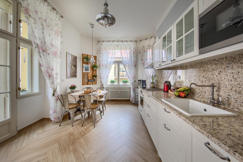 Pragueone Apartment,A/C,Terrace Ngoại thất bức ảnh