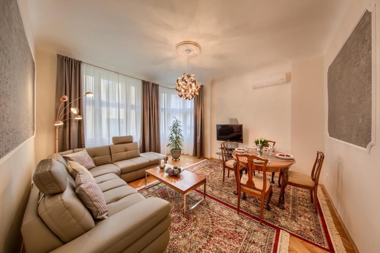 Pragueone Apartment,A/C,Terrace Ngoại thất bức ảnh