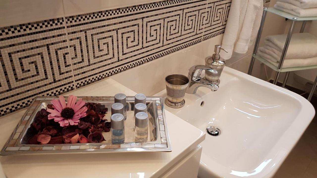 Pragueone Apartment,A/C,Terrace Ngoại thất bức ảnh