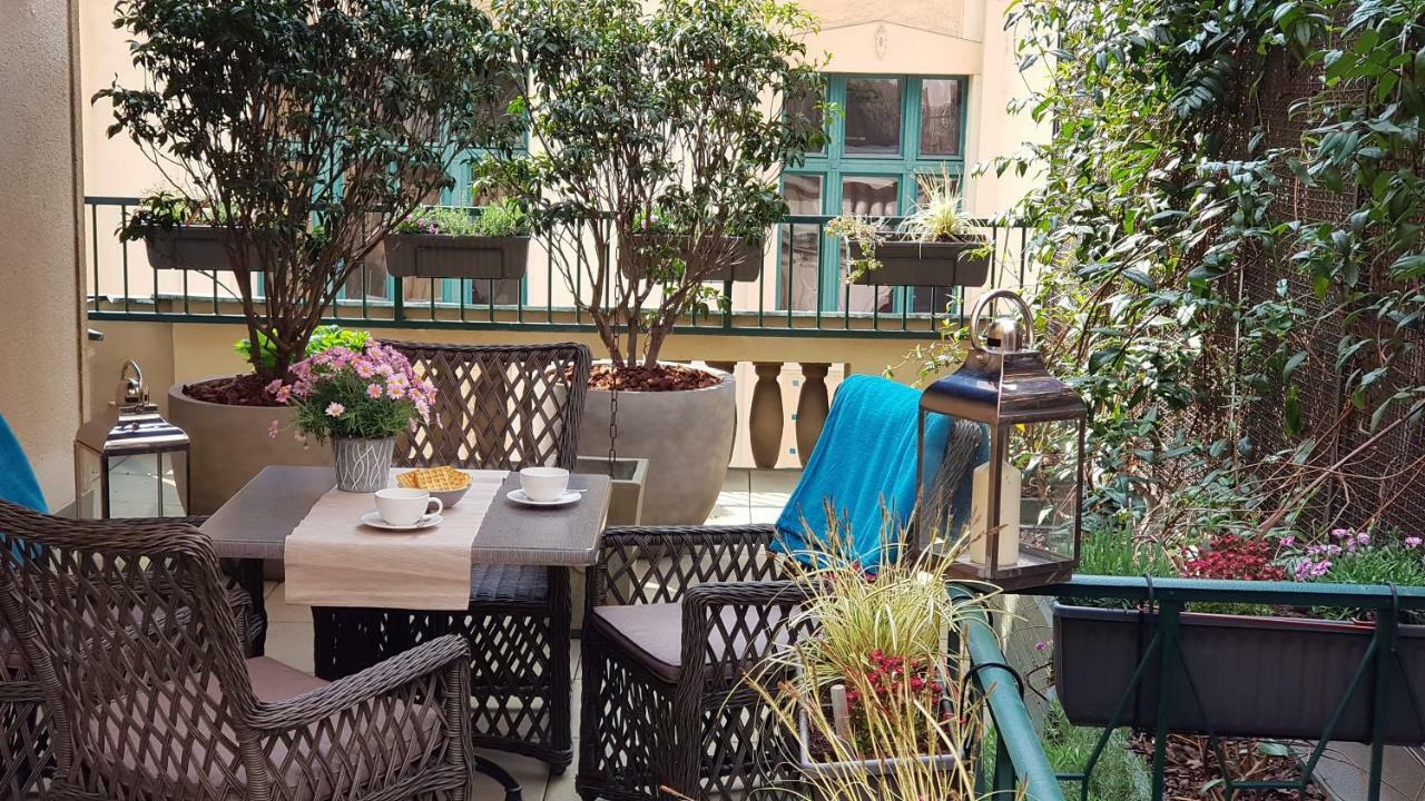 Pragueone Apartment,A/C,Terrace Ngoại thất bức ảnh